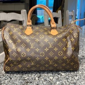 Louis Vuitton Speedy 35 monogram!!!